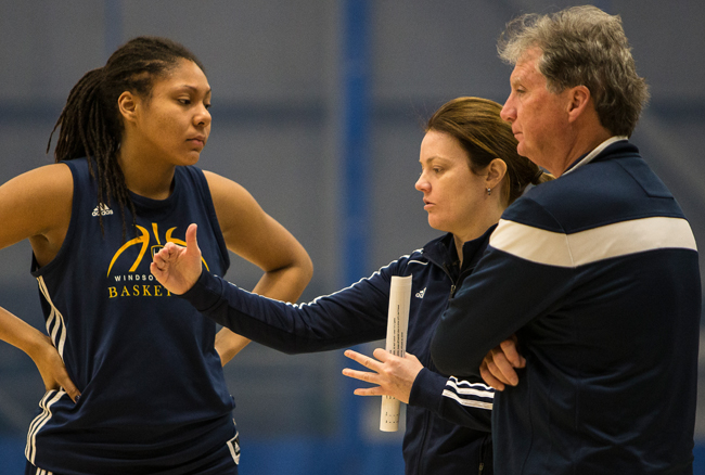 Windsor's Chantal Vall&eacute;e named CAAWS Most Influential Coach for 2016