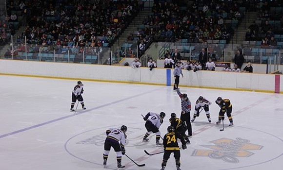 MEN'S HOCKEY ROUNDUP: Laurier earns shootout win over Waterloo in front of 2,800 School Day Game fans