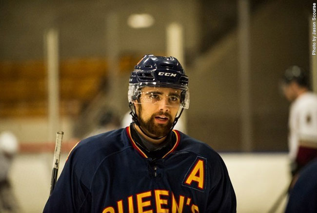 M-HOCKEY ROUNDUP: Queen's beats RMC 14-4; most goals in a single game for Queen's since 1985