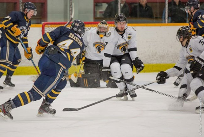 M-HOCKEY ROUNDUP: Warriors hand Lancers second loss of the season
