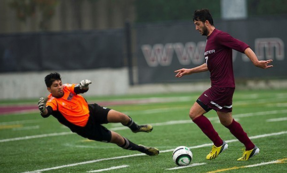 M-Soccer Roundup: Windsor eliminates defending champions McMaster, Final Four set