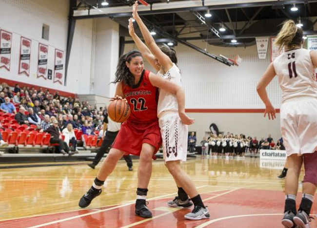 AROUND OUA: No. 4 Ravens demolish No. 1 McMaster in landslide victory