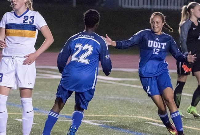 No. 9 ranked Ridgebacks win eighth straight